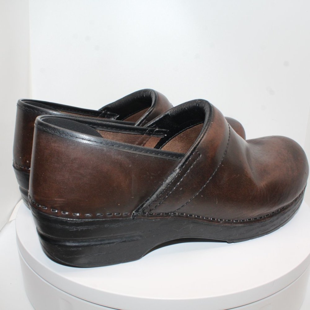 Dansko Womens 41 Professional Clog Brown Slip On Leather Medical Nursing Shoes - Picture 8 of 15